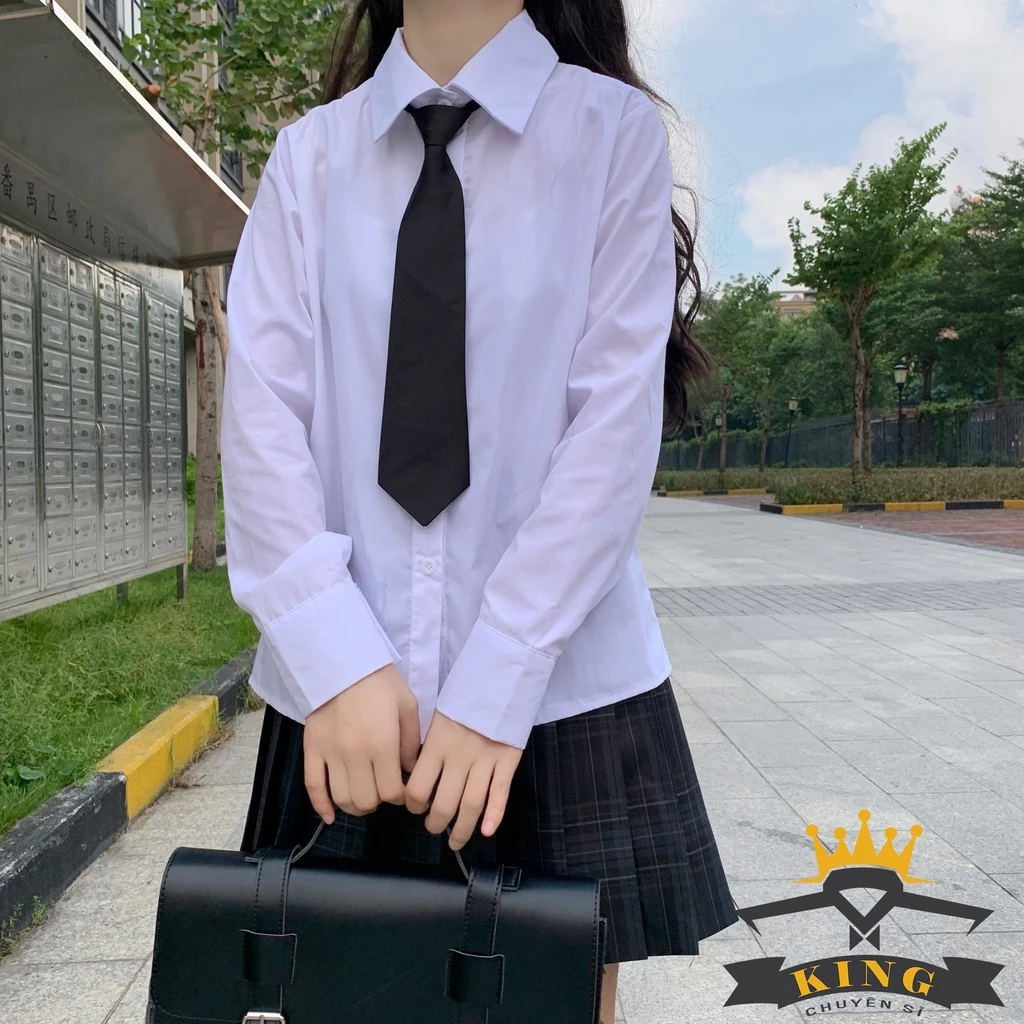 Cà vạt sọc xanh